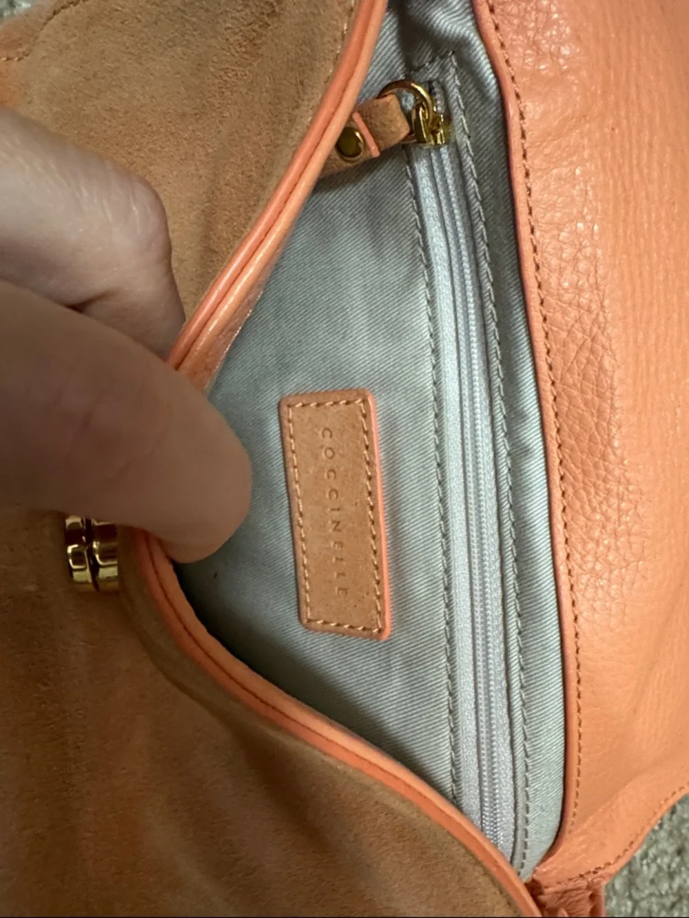 Coccinelle Suede Pink Shoulder Bag with Gold Turn-Lock - Picture 3 of 6